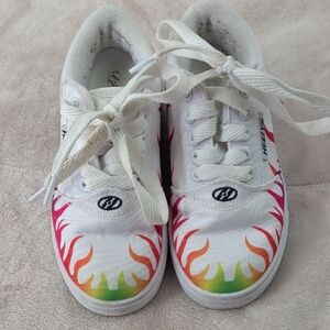 Heelys Kids' White Sneakers with Multicolor Flame Design